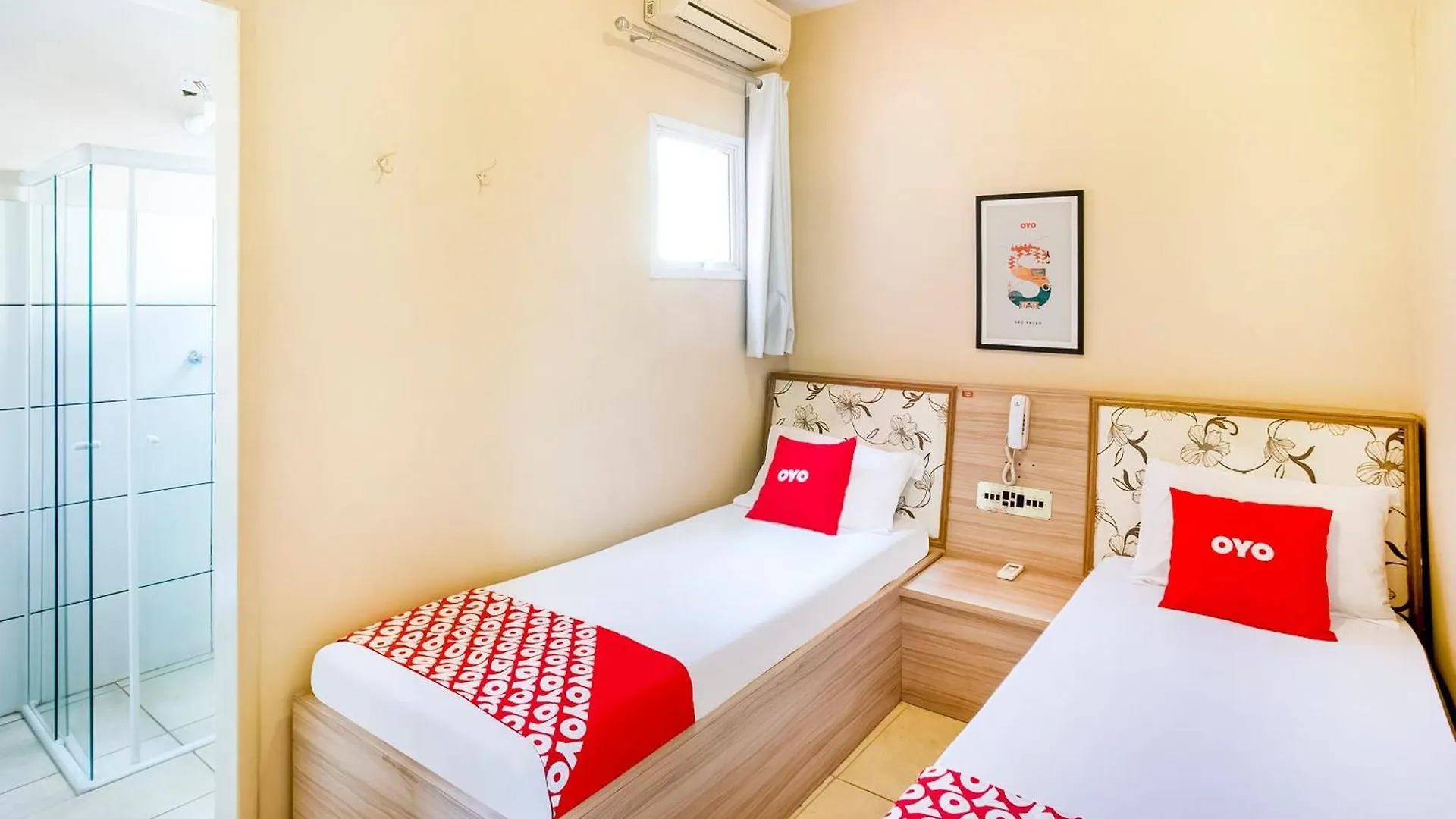 ***  Oyo Hotel Itarantim, São Paulo Brasil