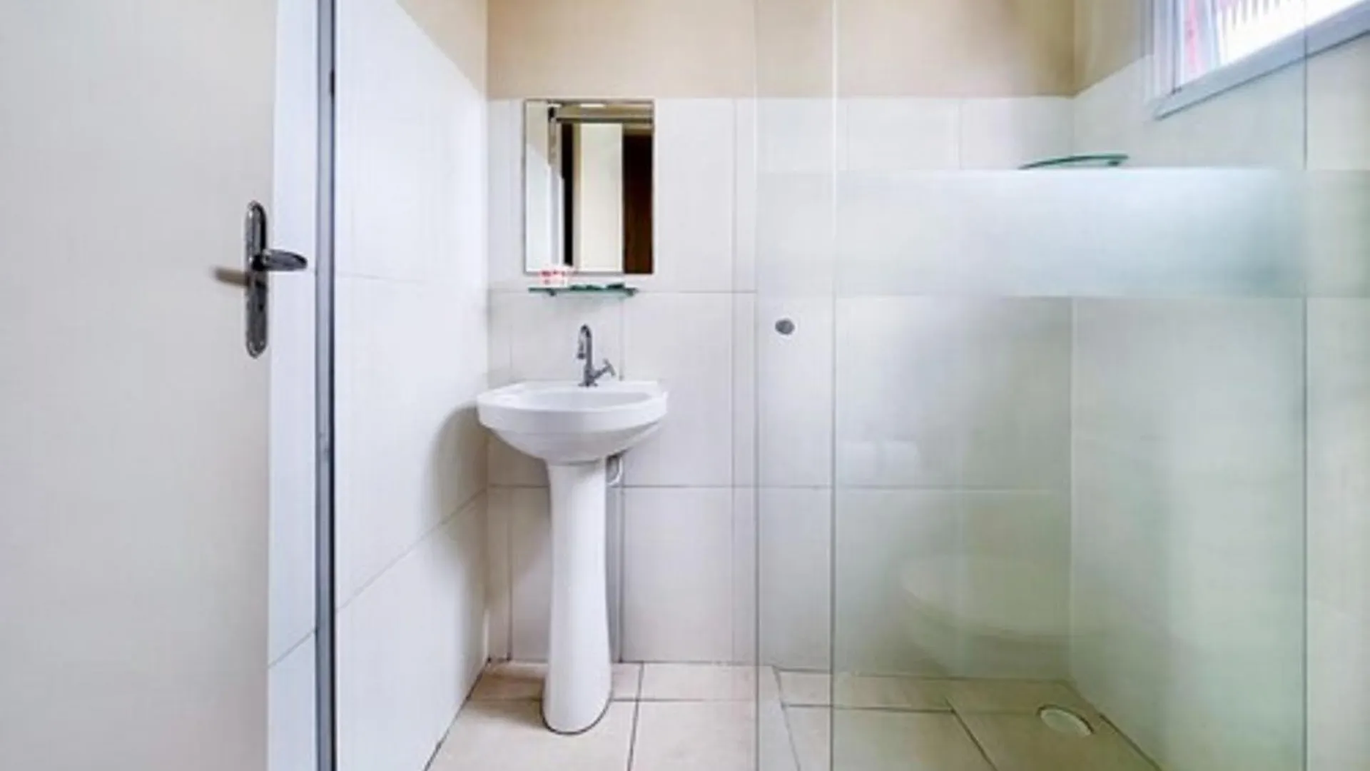 Oyo Hotel Itarantim, São Paulo